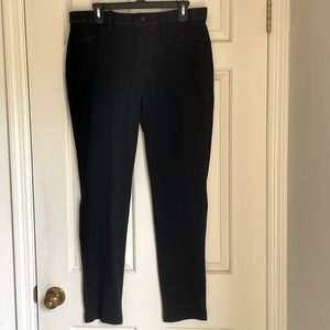 Black Bandolino Bella Leggings, size large